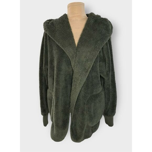 HEM & THREAD PLUSH FUZZY HOODED JACKET W/ POCKETS OLIVE WOMEN’S ONE SIZE - Picture 2 of 8